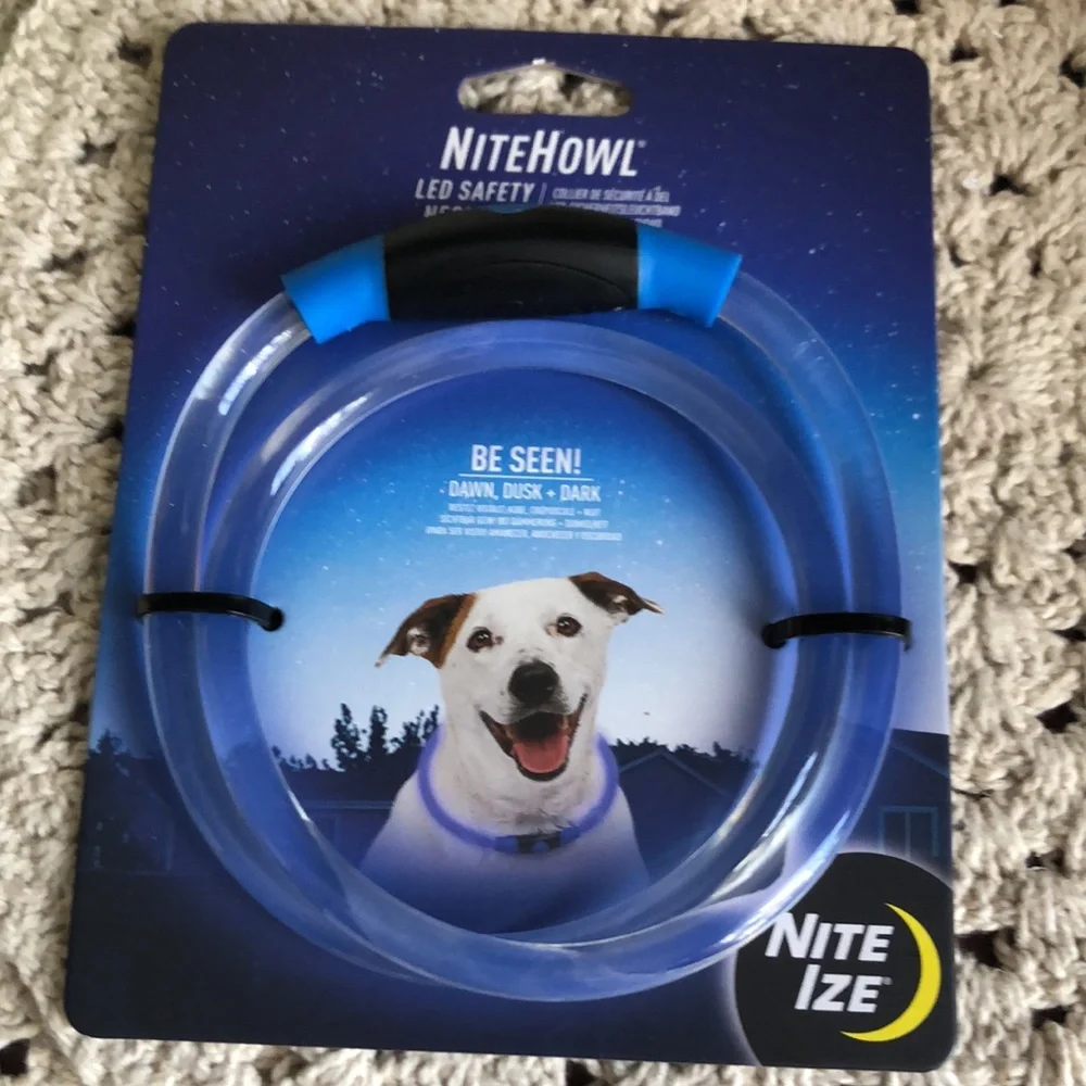 Nite Ize NiteHowl LED Dog Safety Necklace